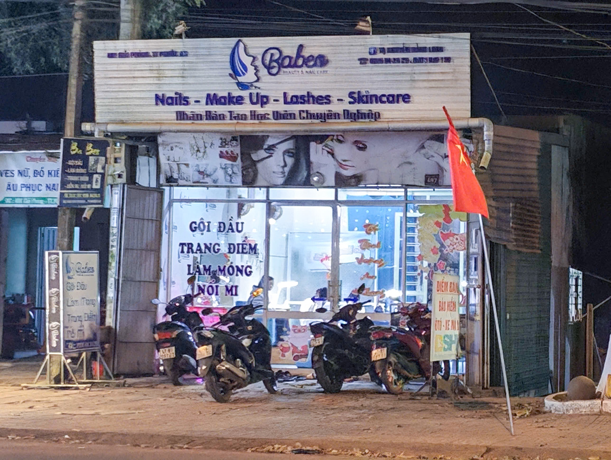 Tiệm BaBeo trang điểm Phước An Krông Păc