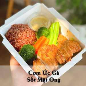 Cơm Ức Gà Sốt Mật Ong