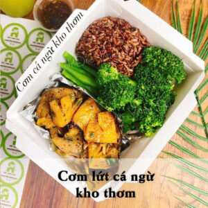 Cơm lứt cá ngừ kho thơm