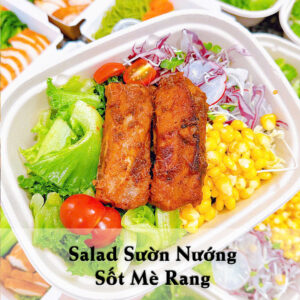 Salad sườn nướng sốt mè rang